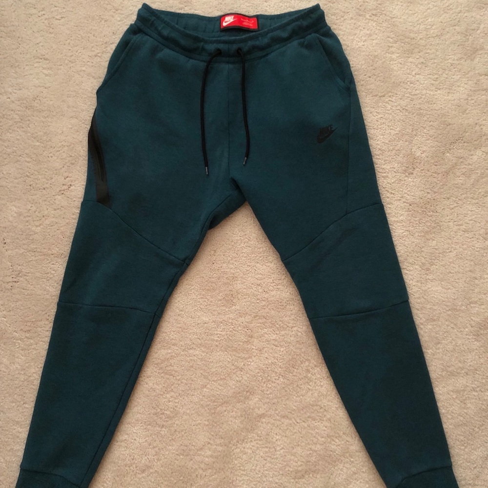 Nike Tech Fleece Pants Sweatpants Athletic Workout